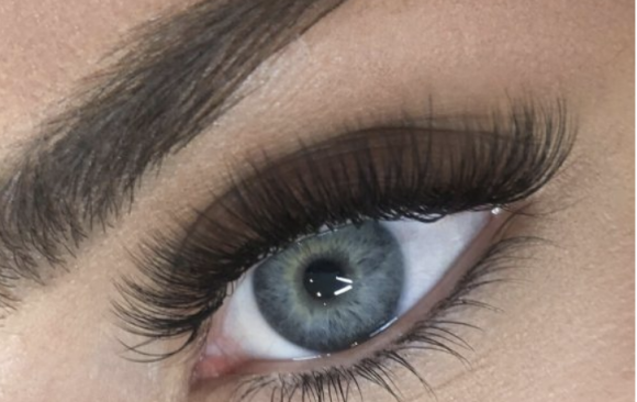 5 Benefits Why You Should Get Lash Extensions